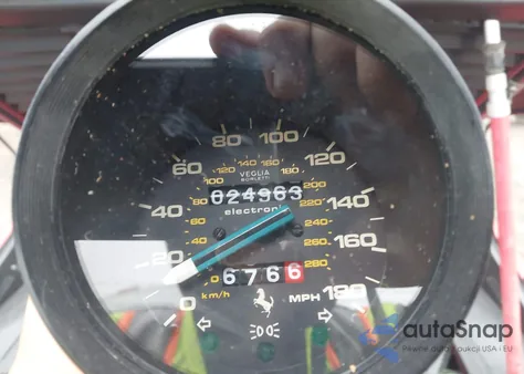 1985 Ferrari 308 Gts Quattro z USA, uszkodzony, nr VIN ZFFUA13A2F0055441